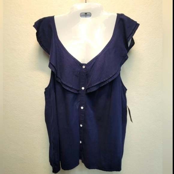 Bundle Of 5 Womens XL Tops 1 NWT 3 NWOT 1 USED - Loft, Old Navy  Lush, Rain - Picture 3 of 6